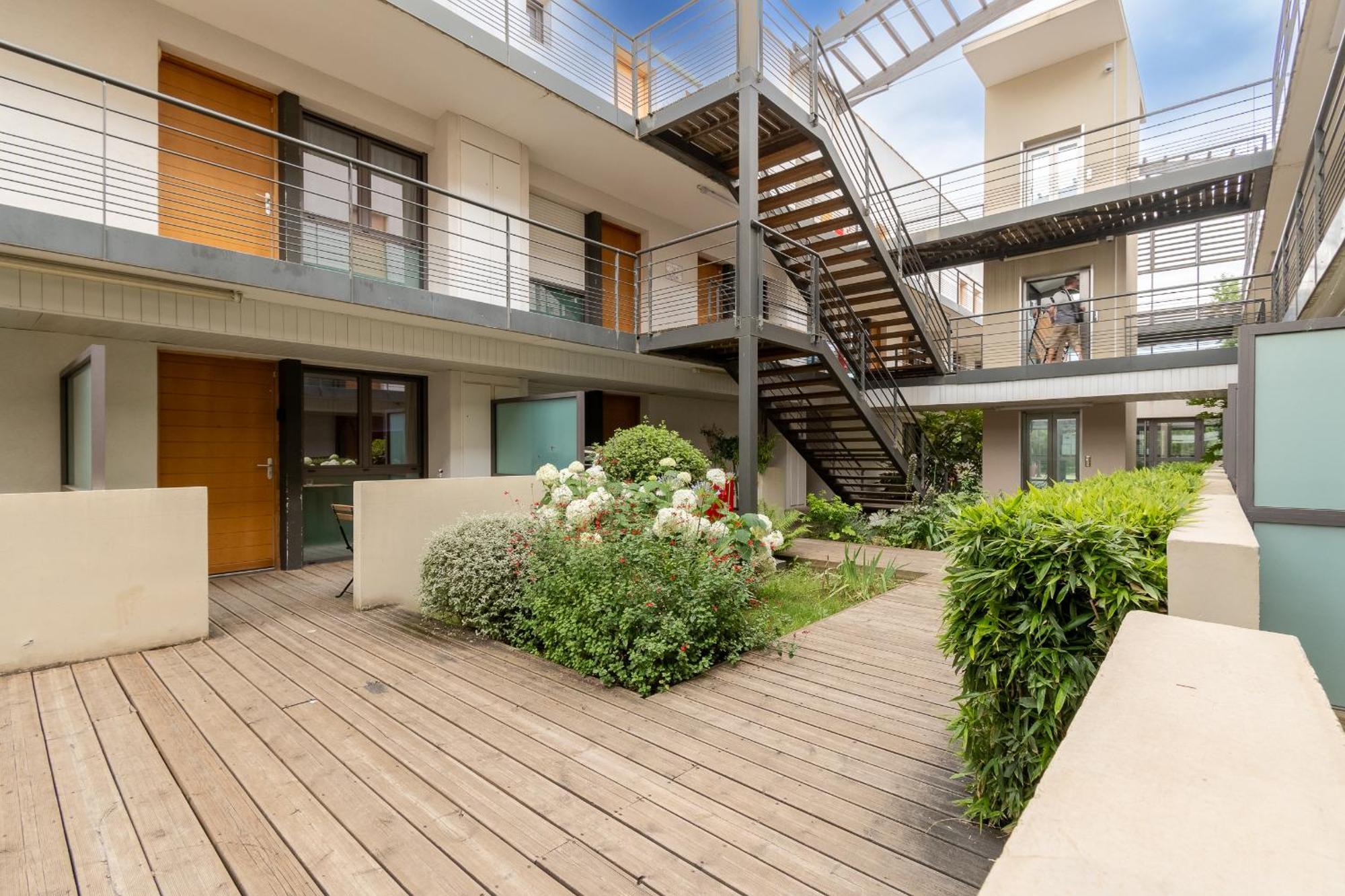 Le Petit Patio Fleuri Aparthotel Eguilles Ngoại thất bức ảnh