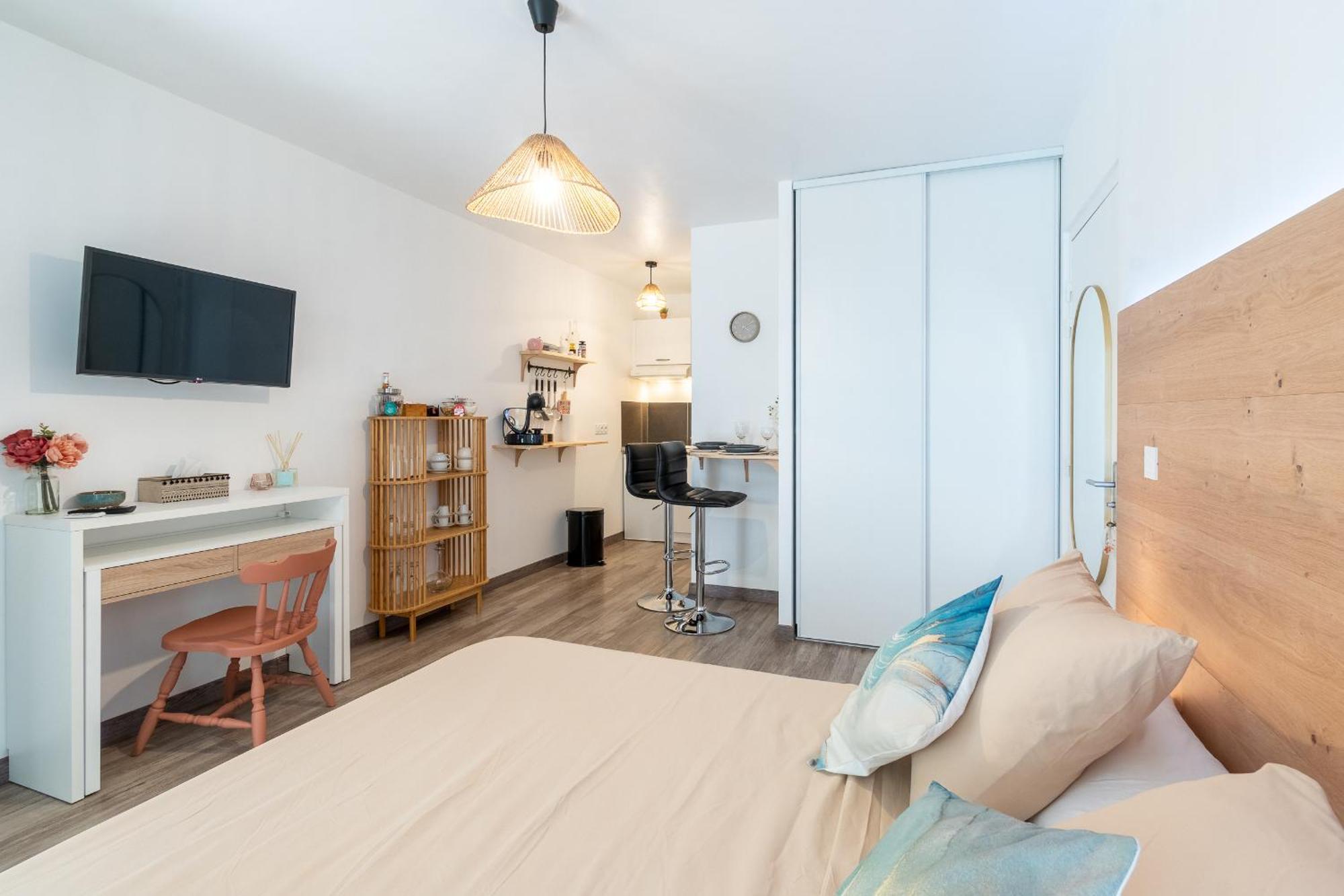 Le Petit Patio Fleuri Aparthotel Eguilles Ngoại thất bức ảnh