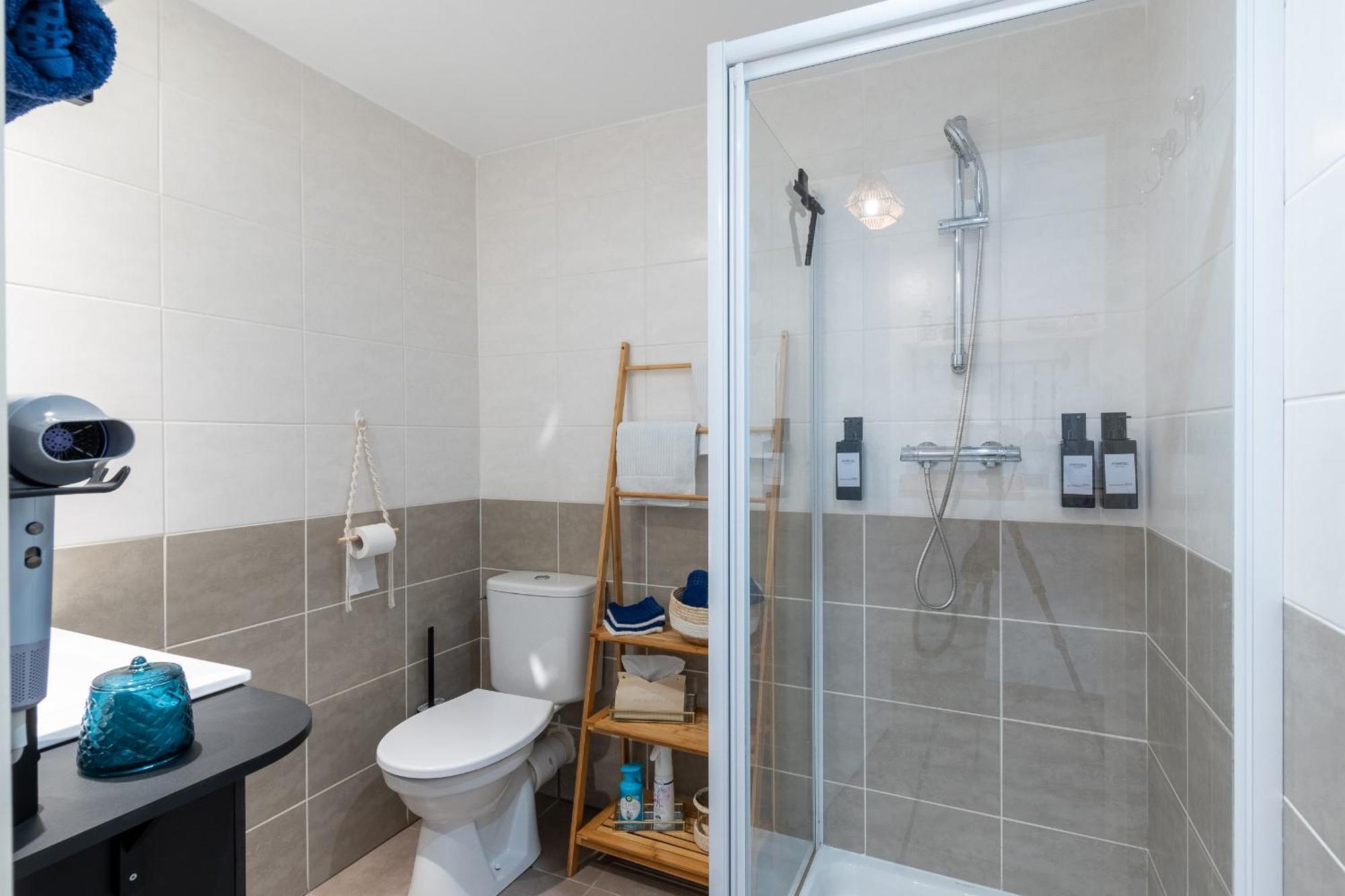 Le Petit Patio Fleuri Aparthotel Eguilles Ngoại thất bức ảnh