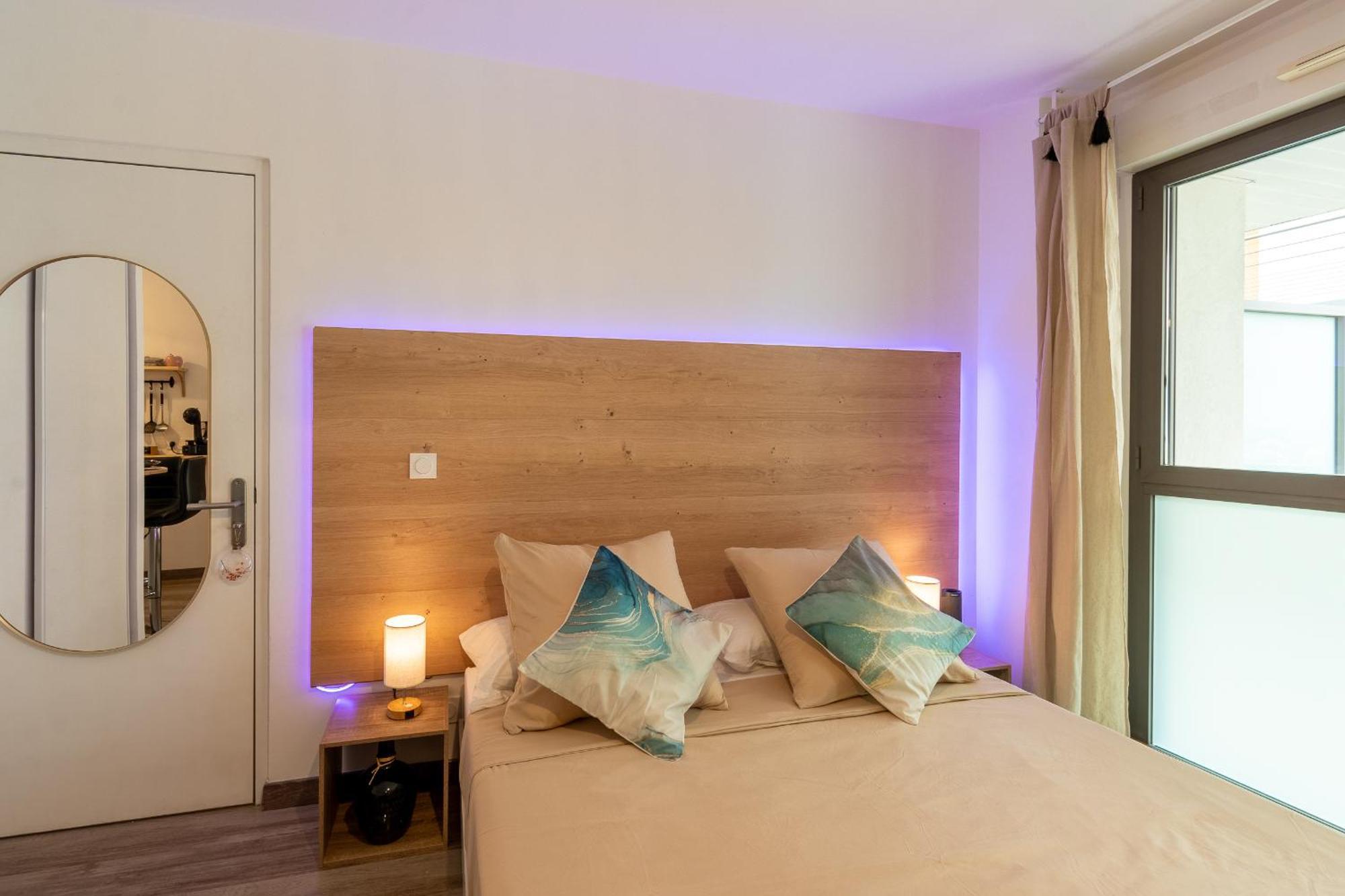 Le Petit Patio Fleuri Aparthotel Eguilles Ngoại thất bức ảnh